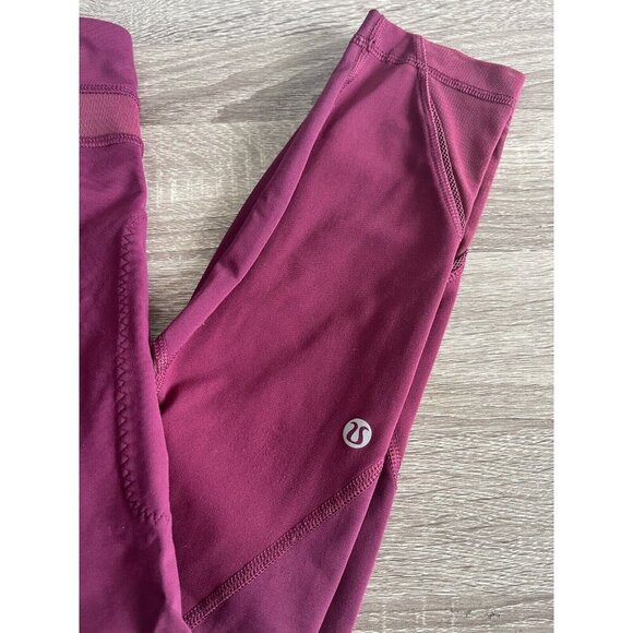 Lululemon Inspire Tight II Womens 4 Magenta Berry Mesh 23” Athletic Drawstring - Picture 3 of 12